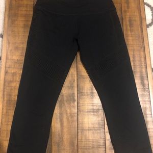 Fabletics crops